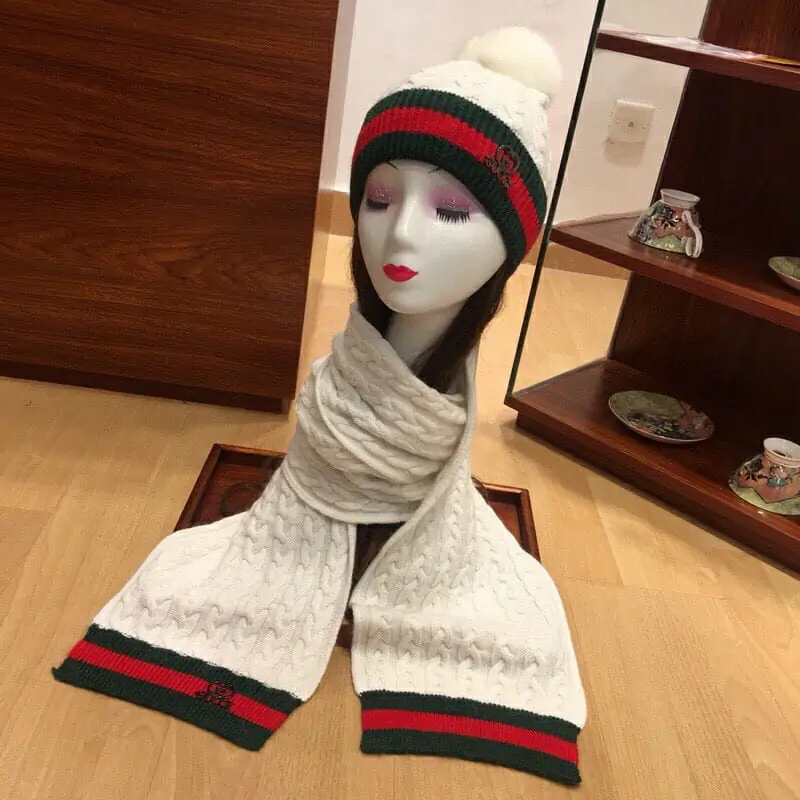 gucci hat and echapres set s_12651722